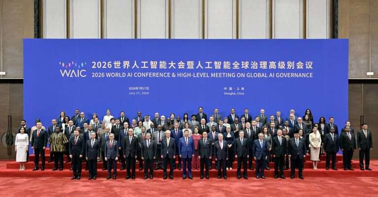 Participantes de la Ceremonia Inaugural del Acuerdo para el Establecimiento de la Organización Mundial para la Cooperación en Inteligencia Artificial, presidida por Presidente Xin Jinping. Cra Nahima Díaz - Directora General de TELCOR en representación de Nicaragua.